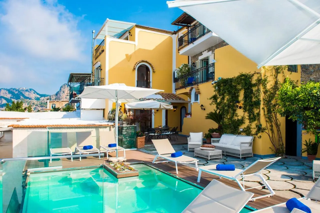 Elegant Villa In Positano With Private Pool location