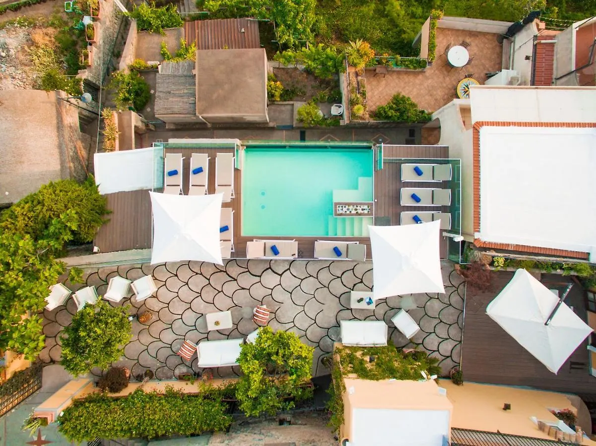 Elegant Villa In Positano With Private Pool